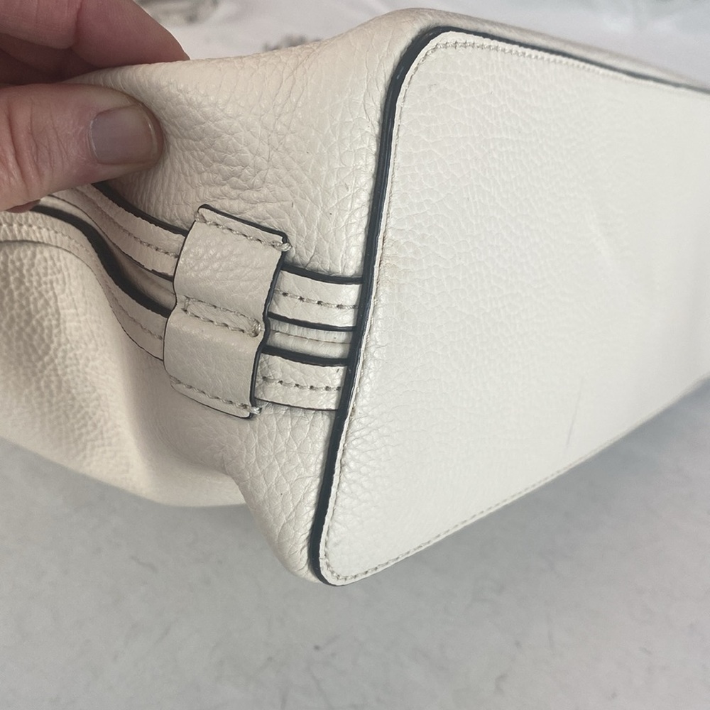 REBECCA MINKOFF Cream Ivory Leather Hobo Shoulder Bag EUC - Picture 13 of 15